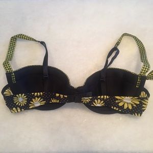 Victoria's Secret Intimates & Sleepwear - Daisy VS Bra, sz. 36B Victoria's Secret Intimates & Sleepwear - Daisy VS Bra, sz. 36B